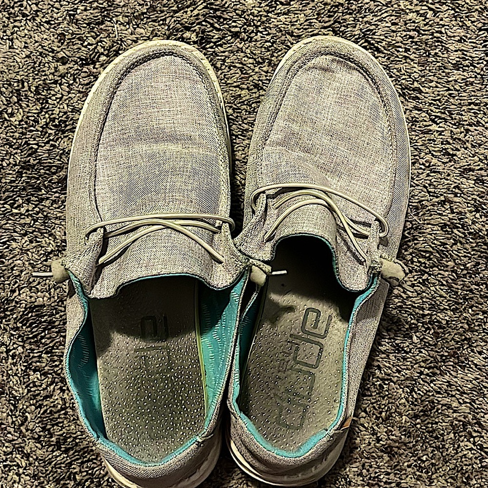 Used grey hey dudes size 7 (US)